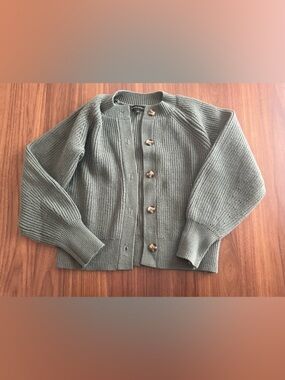 Banana Republic Olive Green Ribbed Button Cardigan